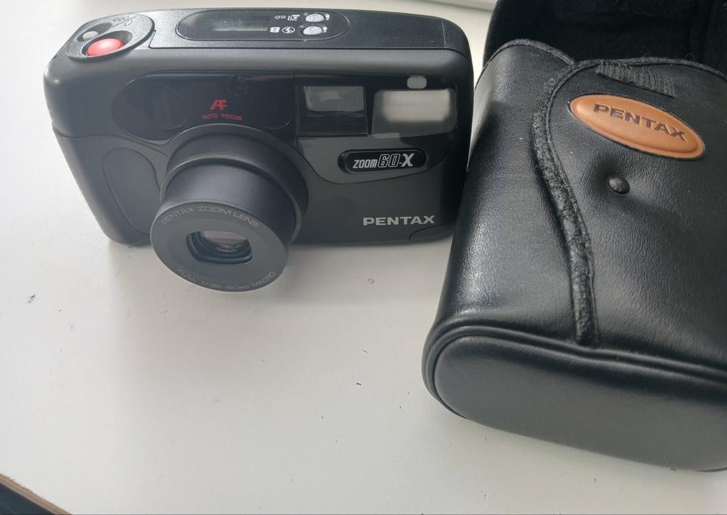 Pentax zoom 60x analoge camera met tas, Ophalen of Verzenden, Gebruikt, Compact, Pentax