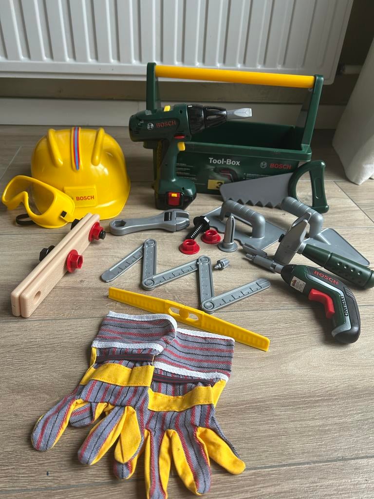 Kinder Bosch Gereedschapskist met Accessoires, Ophalen of Verzenden, Gebruikt, Jongen of Meisje