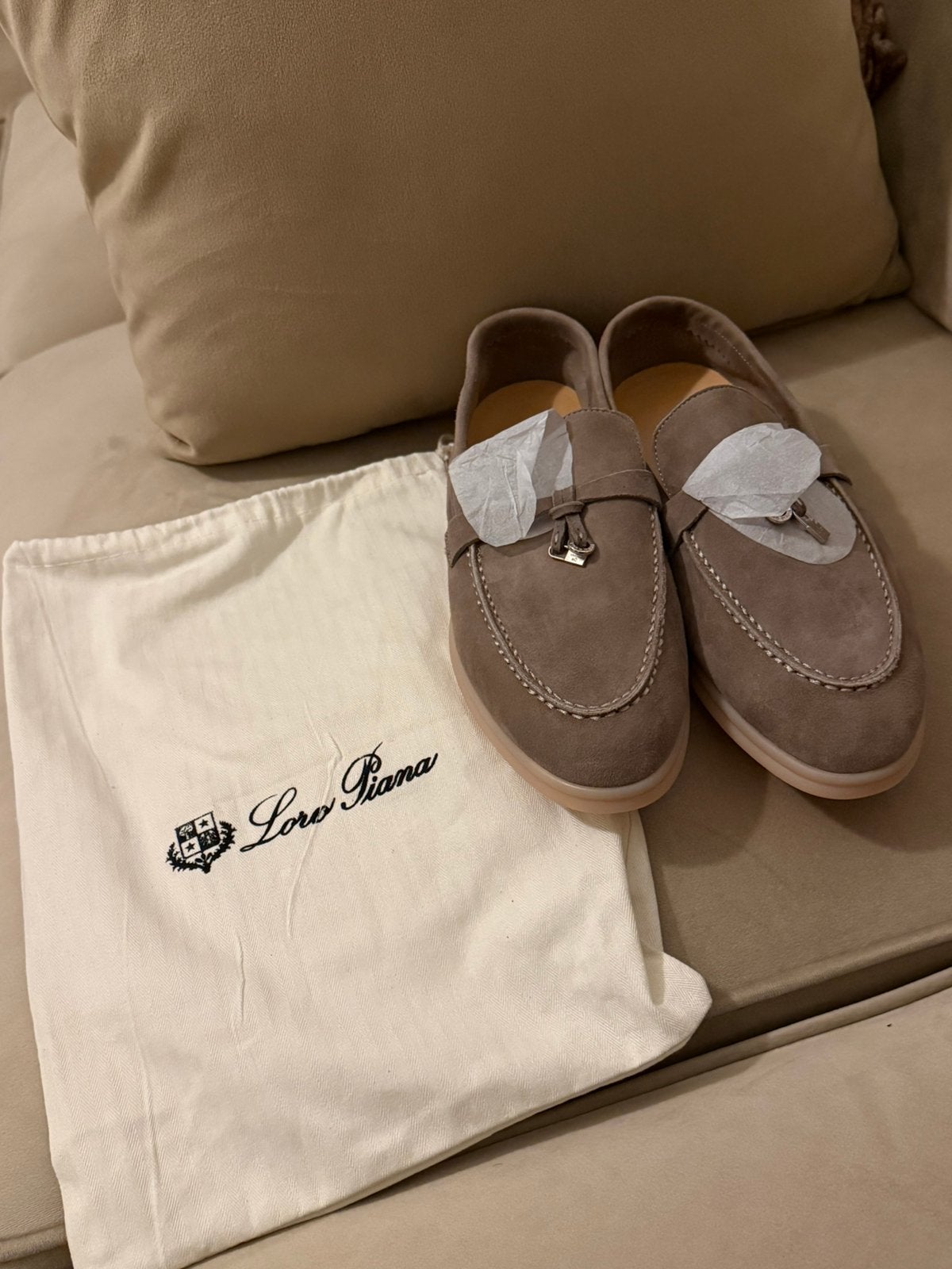 Loro piana, Zwart, Nieuw, Ophalen of Verzenden, Sneakers of Gympen