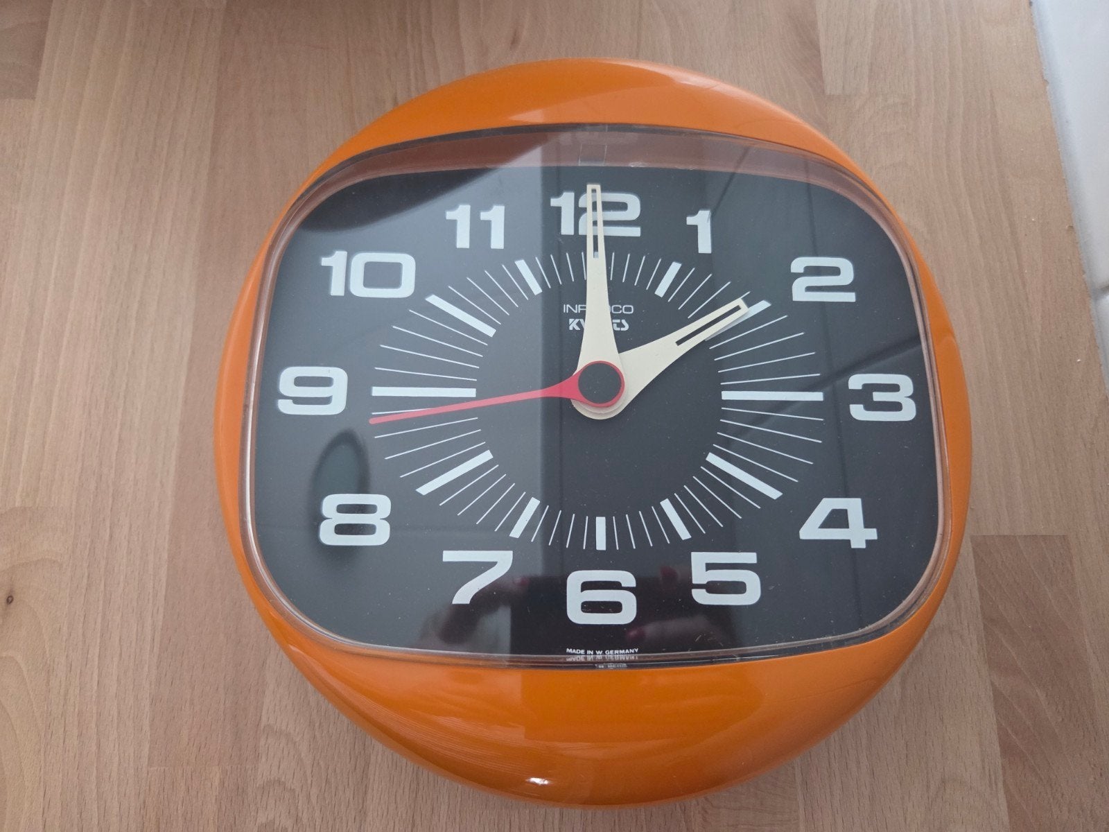 Vintage Oranje Wandklok - Infrarood Kwarts, Ophalen