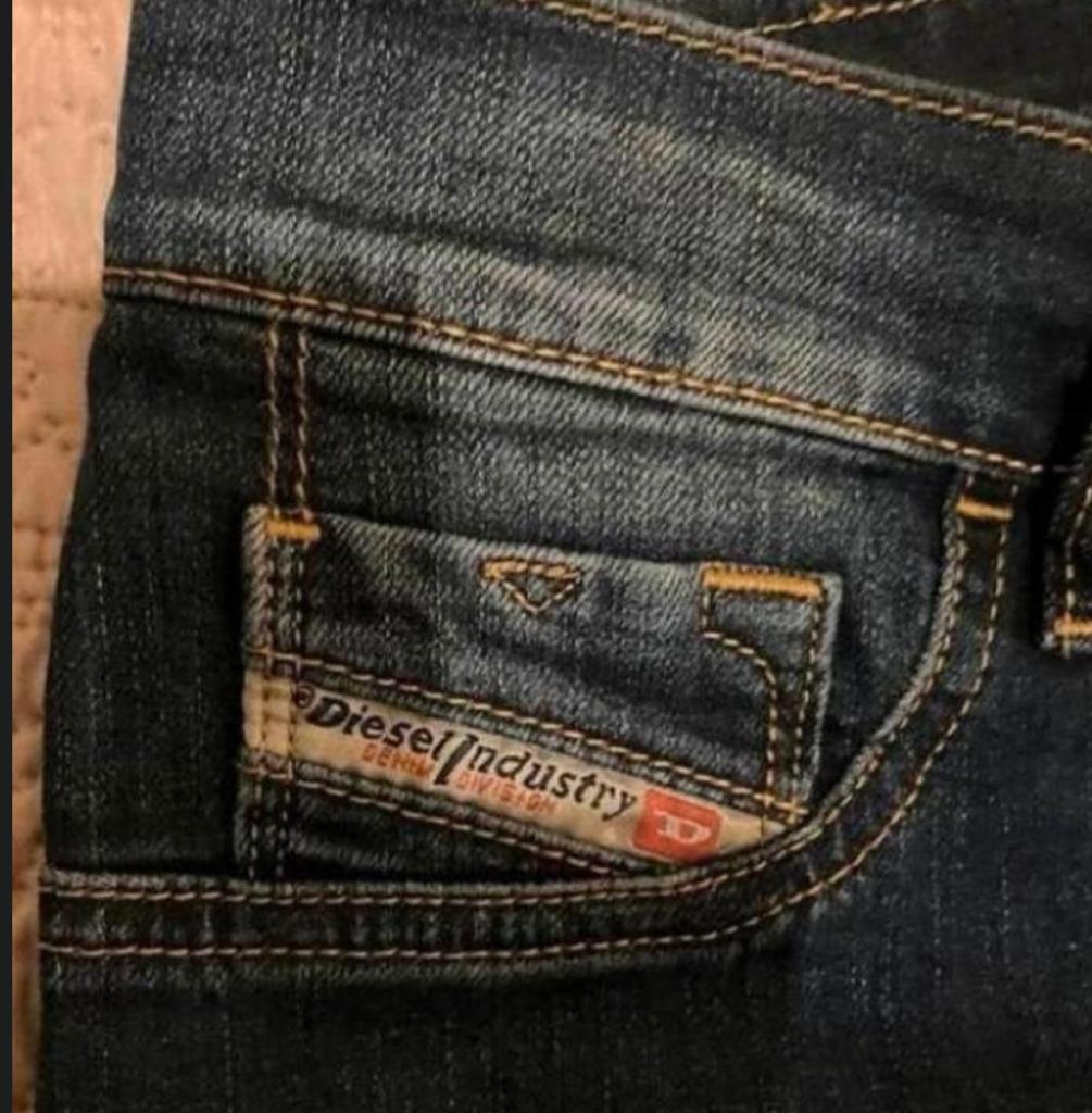Diesel jeans z.g.a.n. maat 25.. lengte 32, Ophalen of Verzenden, Zo goed als nieuw, Blauw, W27 (confectie 34) of kleiner