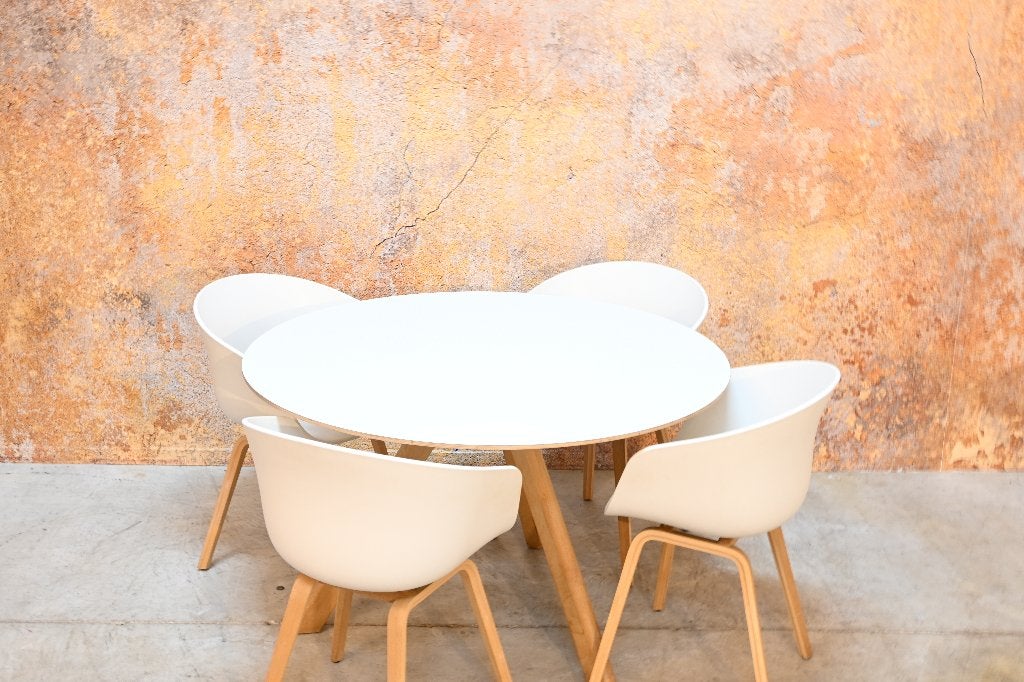 ZGANieuw fraaie ronde Hay Copenhague design eettafel