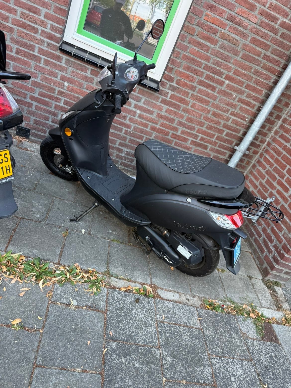 Lasourise scooter, Ophalen, Zo goed als nieuw, Benzine, Overige merken