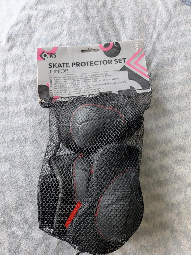 Skate bescherming set junior - Maat S, Ophalen of Verzenden, Nieuw, Bescherming