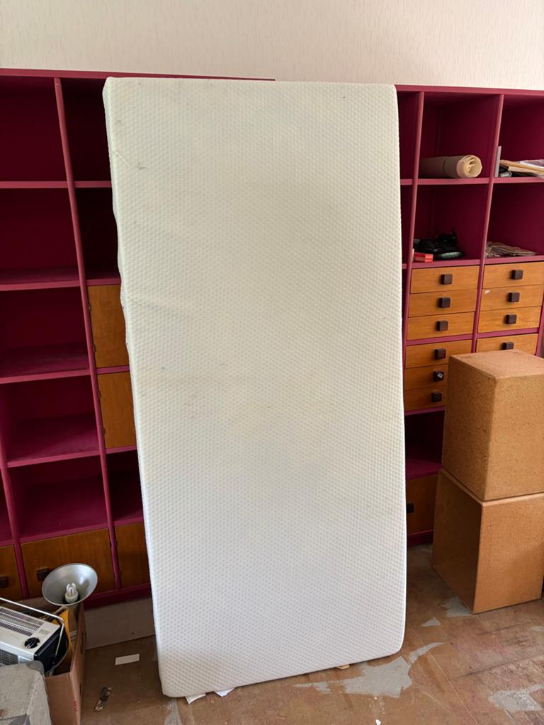2x Emma matrassen 90x200 cm, 25 cm dik - Zo goed als nieuw, Ophalen, O, 90 cm, Zo goed als nieuw