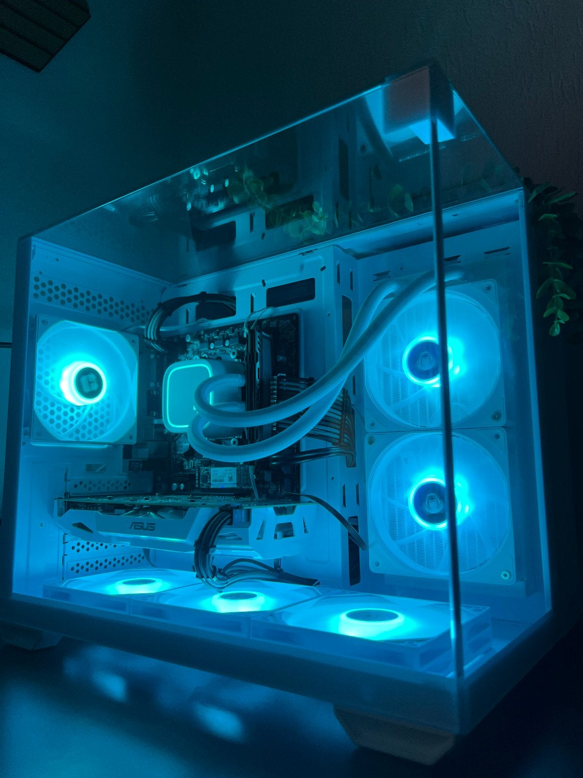 Witte game pc/computer, Computers en Software, Ophalen of Verzenden, Zo goed als nieuw, Gaming, SSD