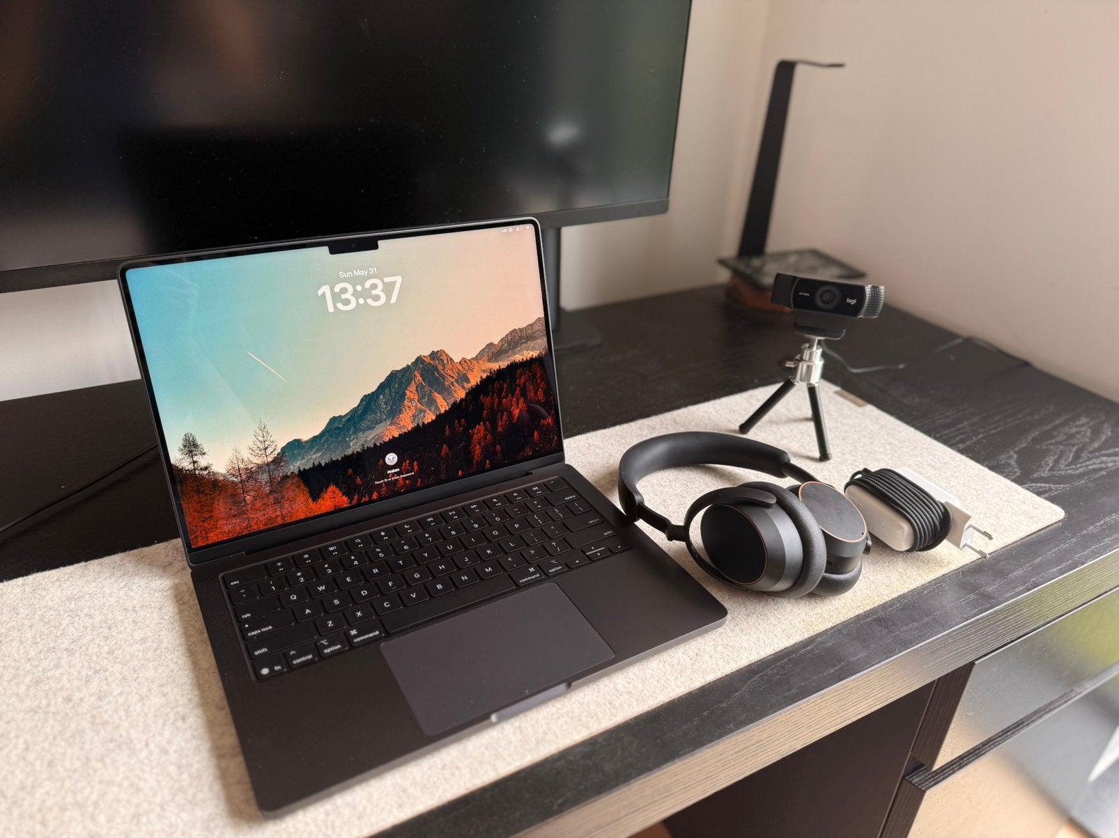 MacBook Pro 14” M5 24GB RAM 1TB SSD - 100% Battery/Warranty, Computers en Software, Desktop Pc's, Ophalen of Verzenden, Zo goed als nieuw