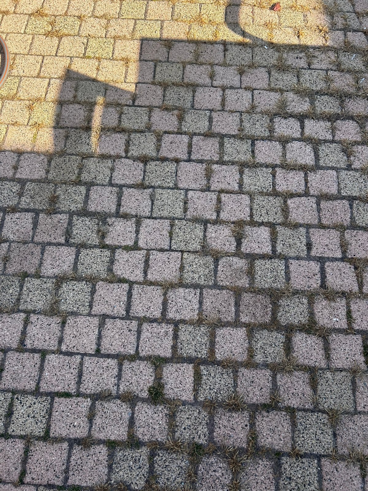 GRATIS: Ca. 40m²  Grindklinkers (10x10x6 cm), Ophalen, Zo goed als nieuw, Beton, Klinkers
