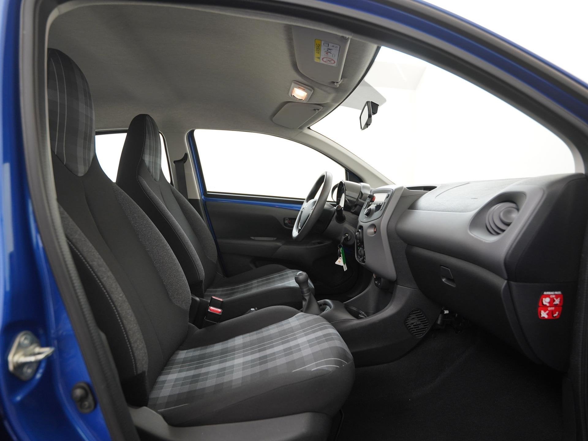 Peugeot 108 1.0 e-VTi Active | Airco | Bluetooth | Zondag Op, Auto's, Voorwielaandrijving, 12 maanden, Stof, Gebruikt