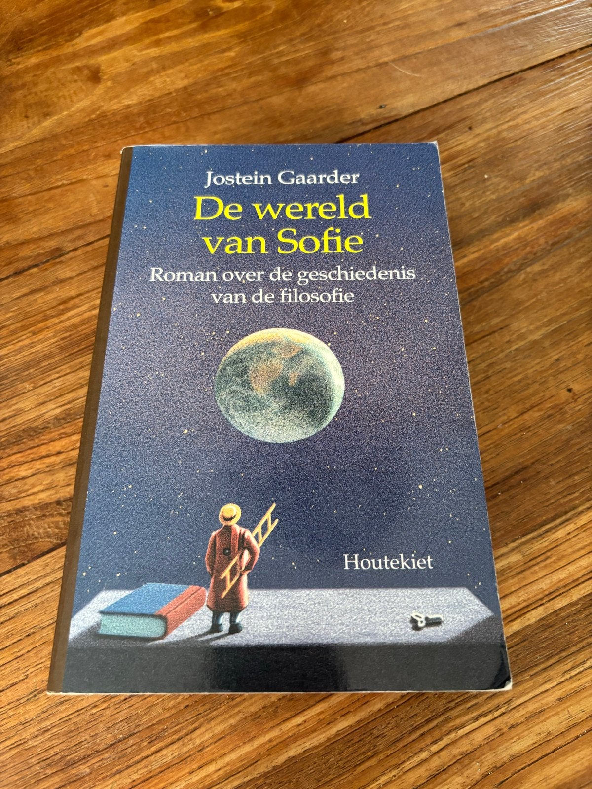 De wereld van Sofie - Jostein Gaarder, Ophalen of Verzenden, Gelezen, Algemeen