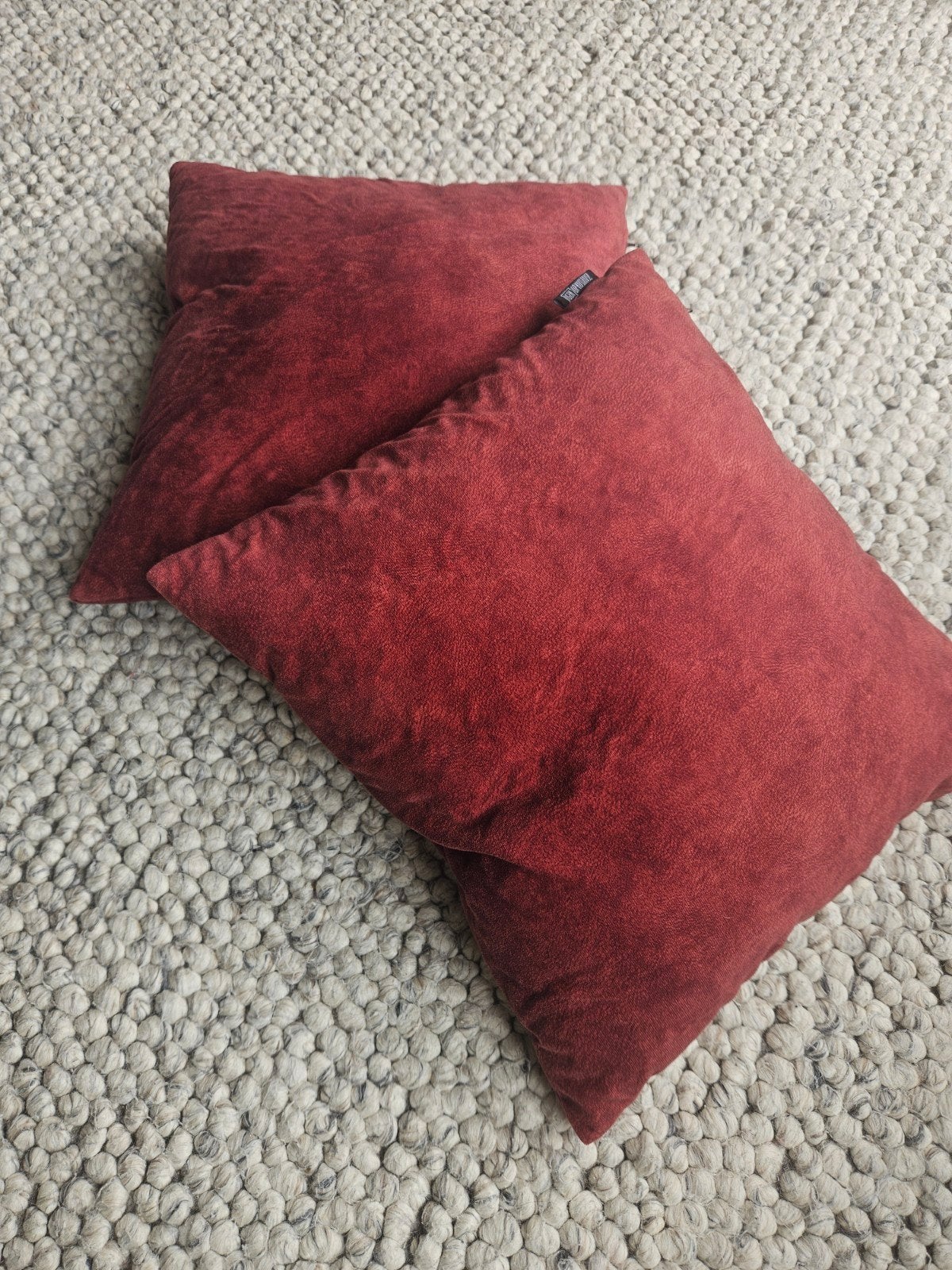 2x Sierkussens 40x40 cm, Huis en Inrichting, Woonaccessoires | Kussens, Overige merken, Ophalen of Verzenden, Zo goed als nieuw