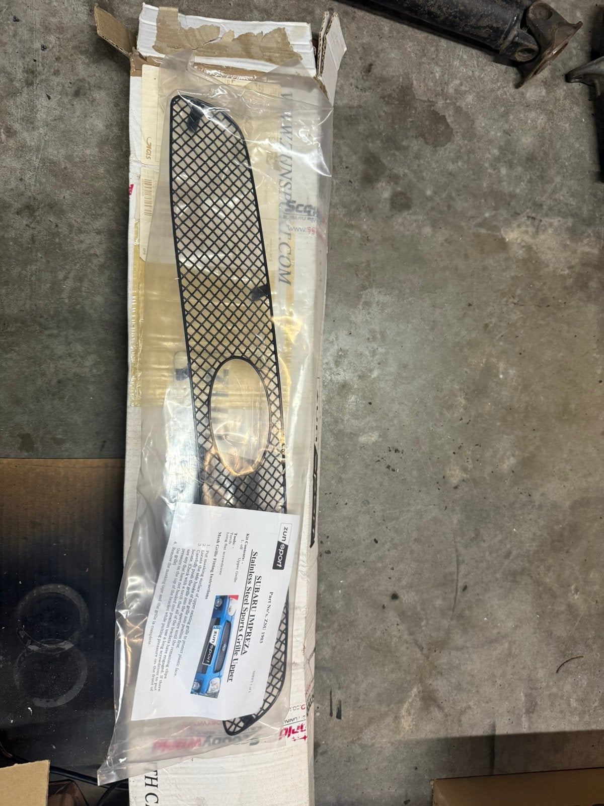 Subaru impreza blobeye zunsport grill nieuw, Auto-onderdelen, Ophalen of Verzenden, Nieuw, Subaru, Bumper