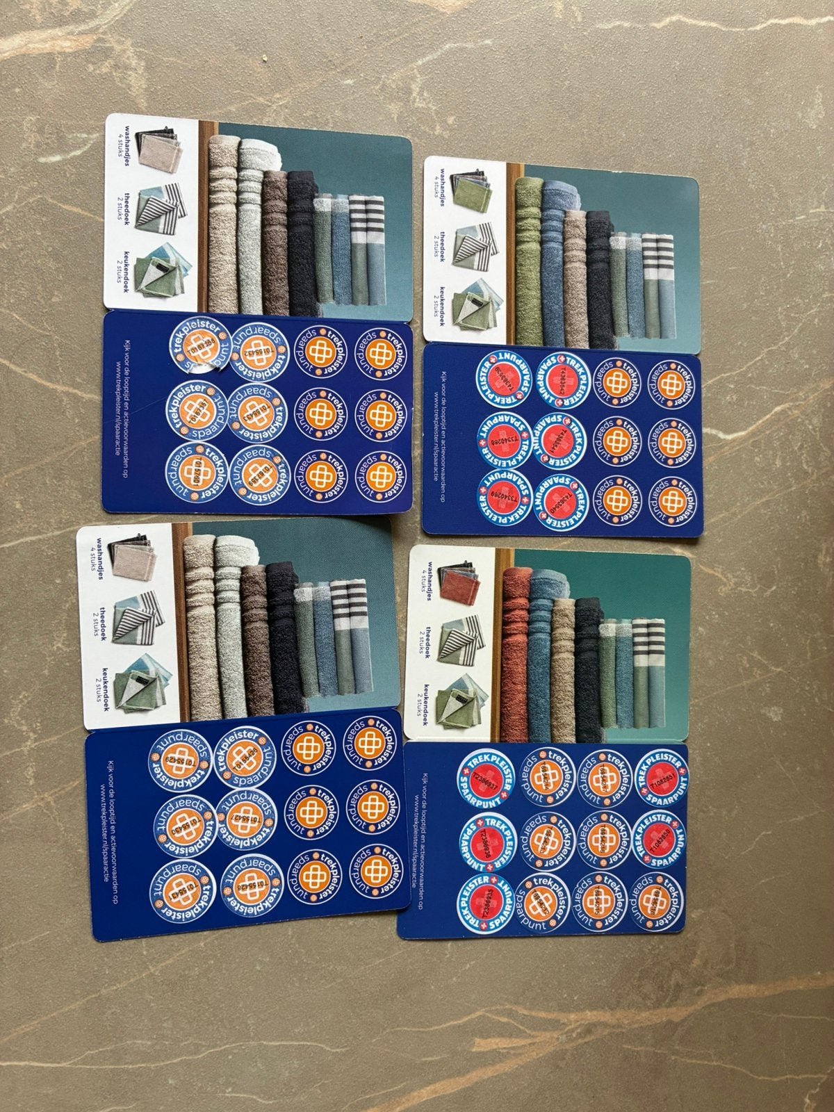 Trekpleister handdoeken zegels 4 volle kaarten, Ophalen of Verzenden, Winkel, Super of Benzinepomp, Volle spaarkaart