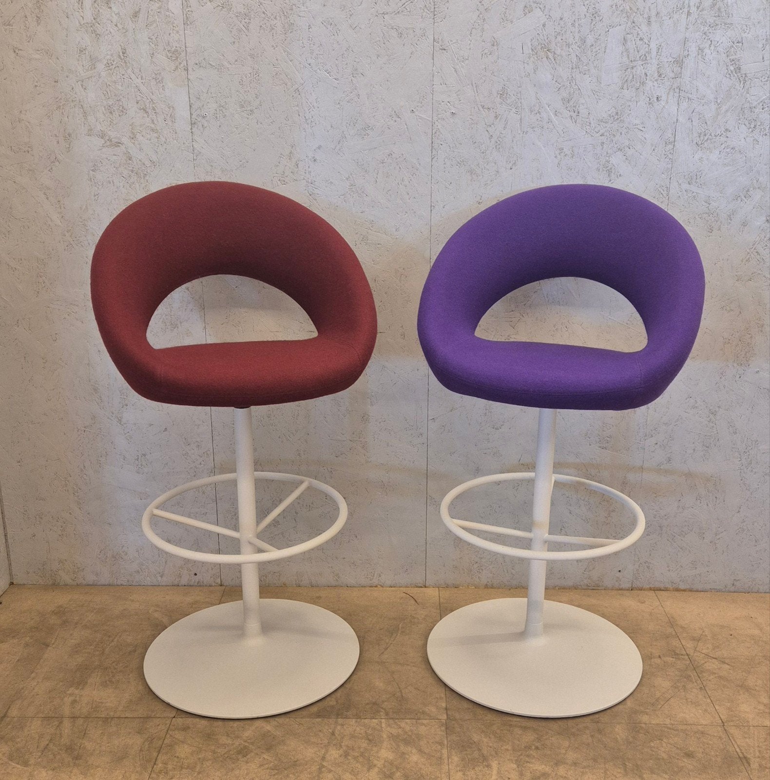 Artifort Nina barkrukken René Holten design