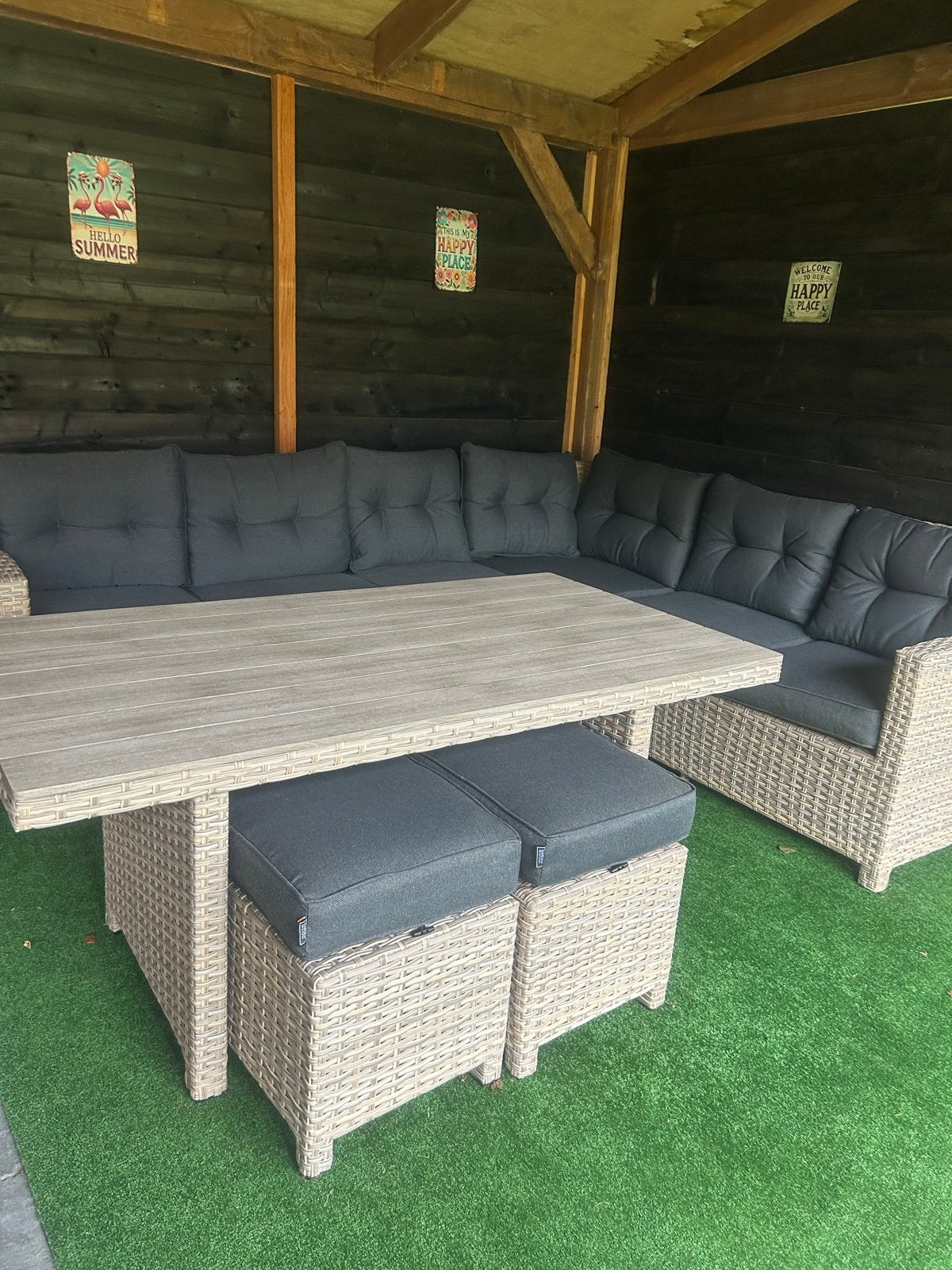 Hele mooie 2-delige loungebank met tafel en 2 krukjes, Tuin en Terras, Tuinsets en Loungesets, Ophalen, Gebruikt, Meer dan 8 zitplaatsen