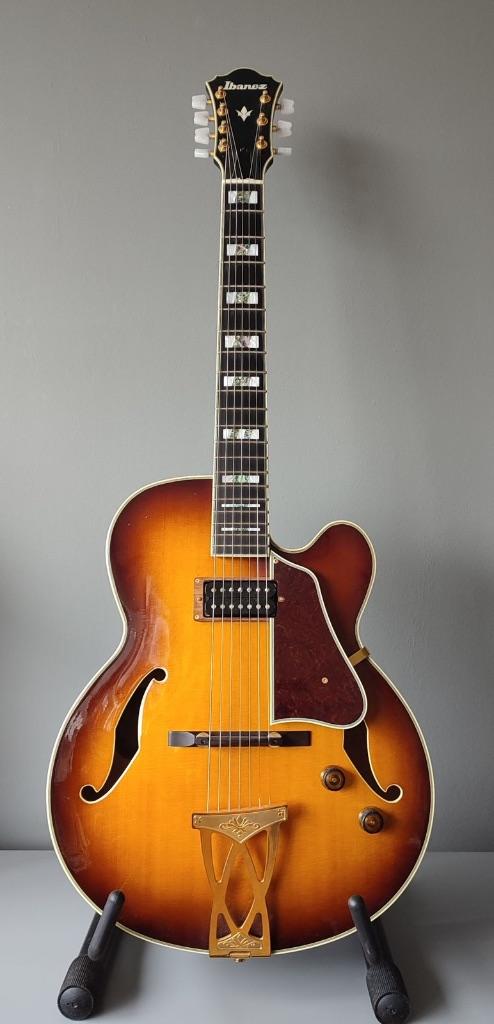 7 string archtop Ibanez AF207 Brown Sunburst 1997 *RARE*, Muziek en Instrumenten, Ophalen of Verzenden, Gebruikt, Hollow body