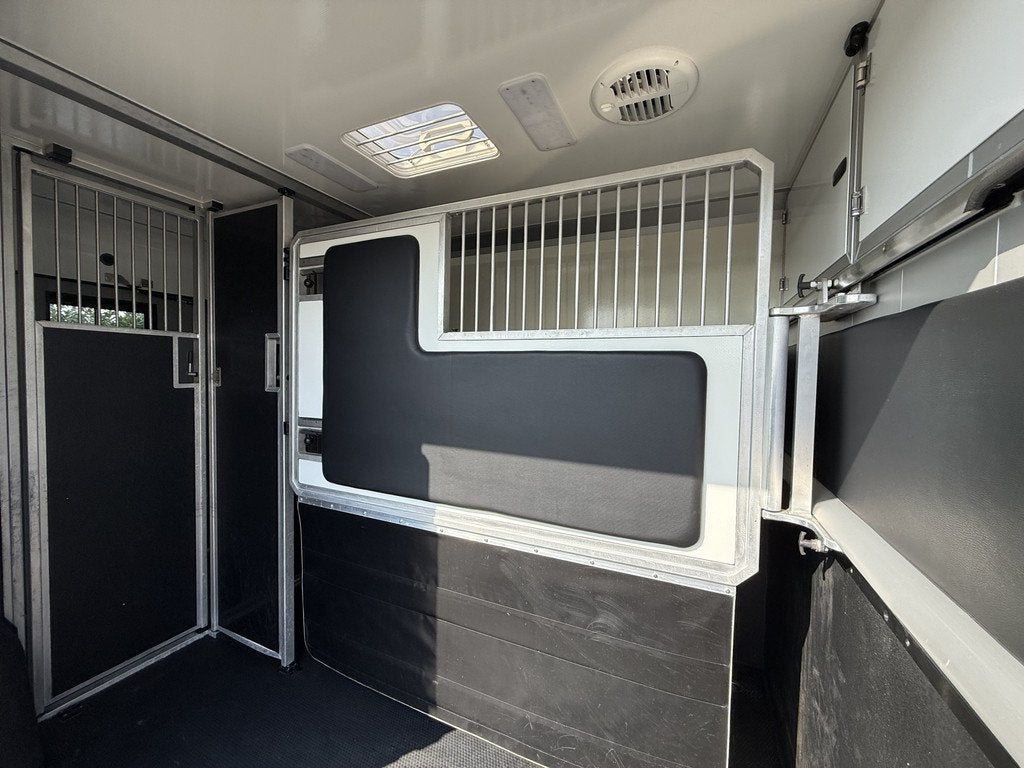 Renault Master | HORSETRUCK | STX | STALLION 3XL | 2023 | 16, Dieren en Toebehoren, Weduwestraat 12
4884MV  WERNHOUT, NL, Paardenwagentje NL | MVV HORSETRUCKS