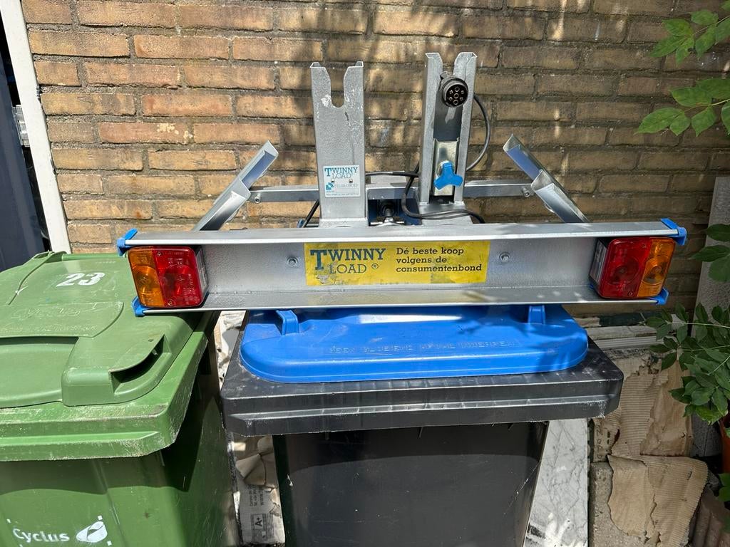 2Fietsendragers, Ophalen, Zo goed als nieuw, Trekhaakdrager