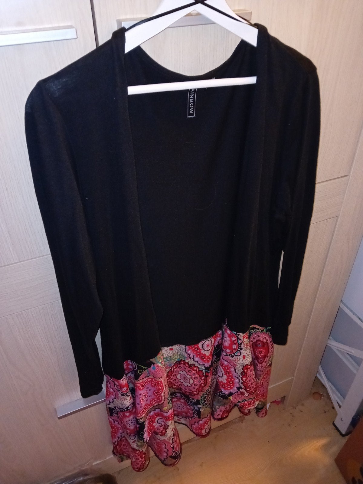 Zwart vest met barok print onderkant - Rainbow (Bonprix), Zwart, Trui of Vest, Nieuw, Ophalen of Verzenden