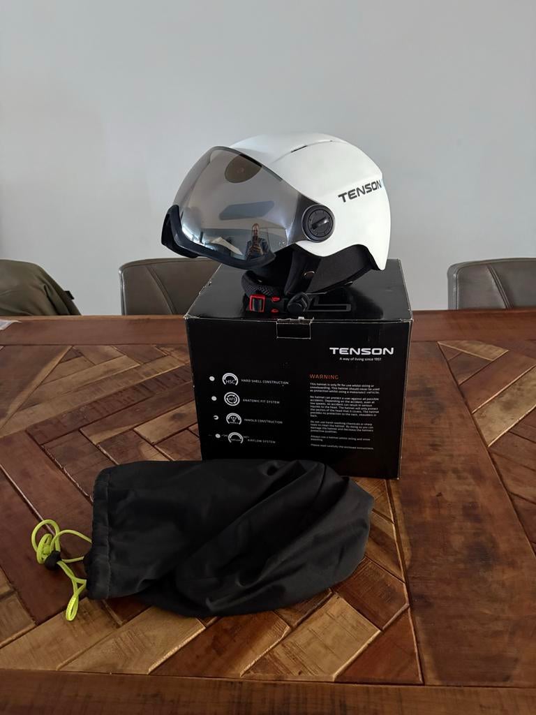 Tenson 51 ski/board helm met vizier maat S/M, Overige merken, Overige typen, Ophalen of Verzenden, Zo goed als nieuw