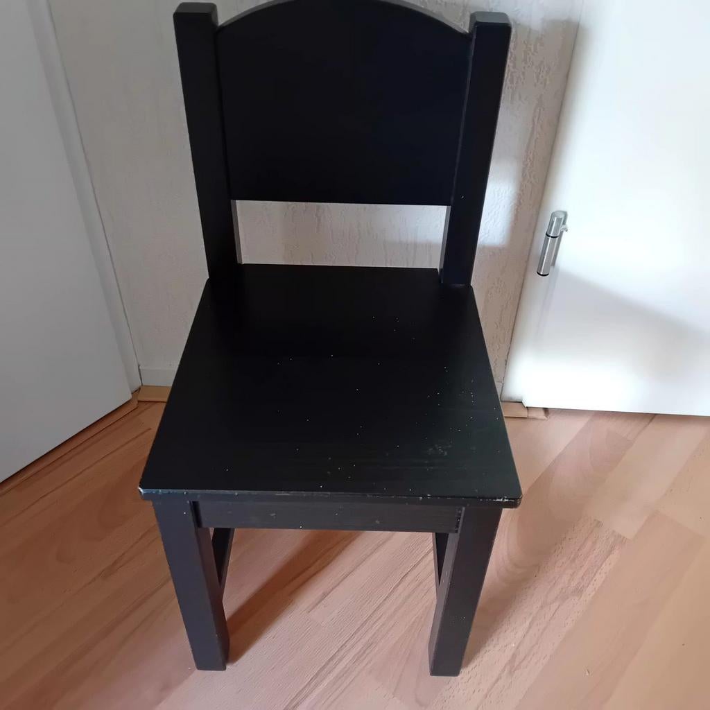 Ikea kinder stoel, Kinderen en Baby's, Kinderkamer | Tafels en Stoelen, Ophalen, Zo goed als nieuw