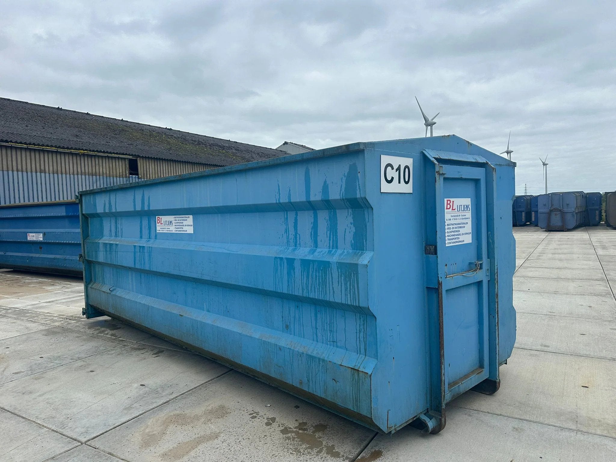 Schenk 30m3 opslag container 3 deurs 6 meter lang