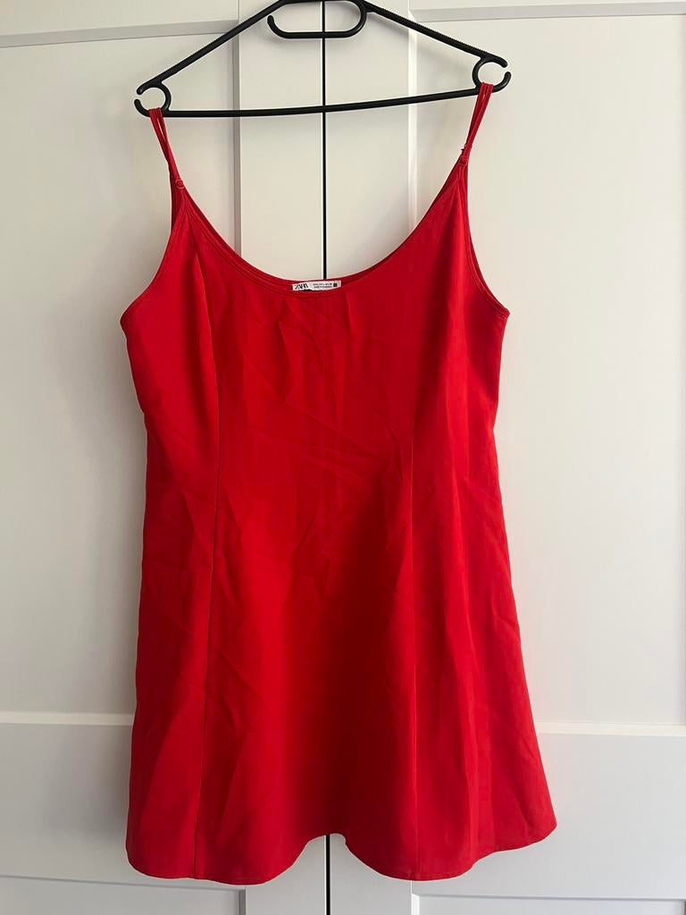 Zara jurk, Kleding | Dames, Jurken, Zo goed als nieuw, Maat 42/44 (L), Rood, Boven de knie, Ophalen of Verzenden
