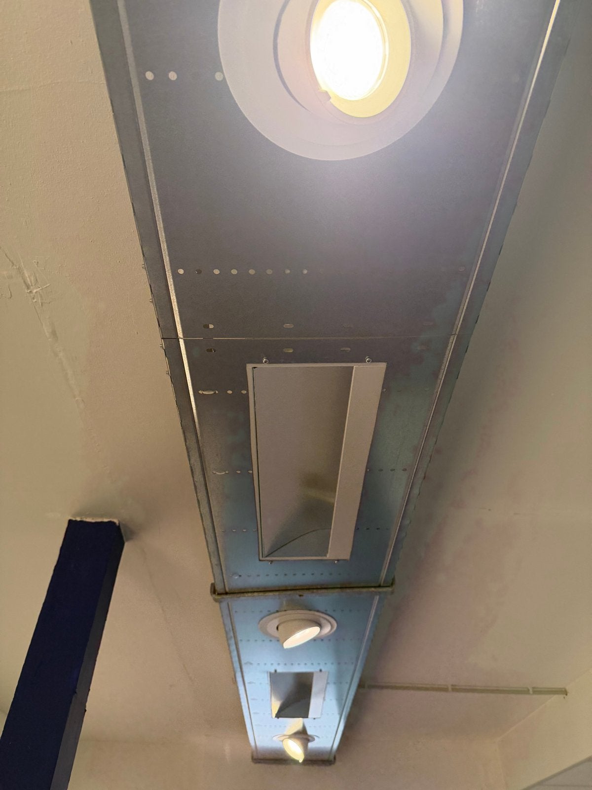 Complete winkelverlichting met richtbare spots – 4 stuks, Overige merken, Gebruikt, Zilver, Ophalen