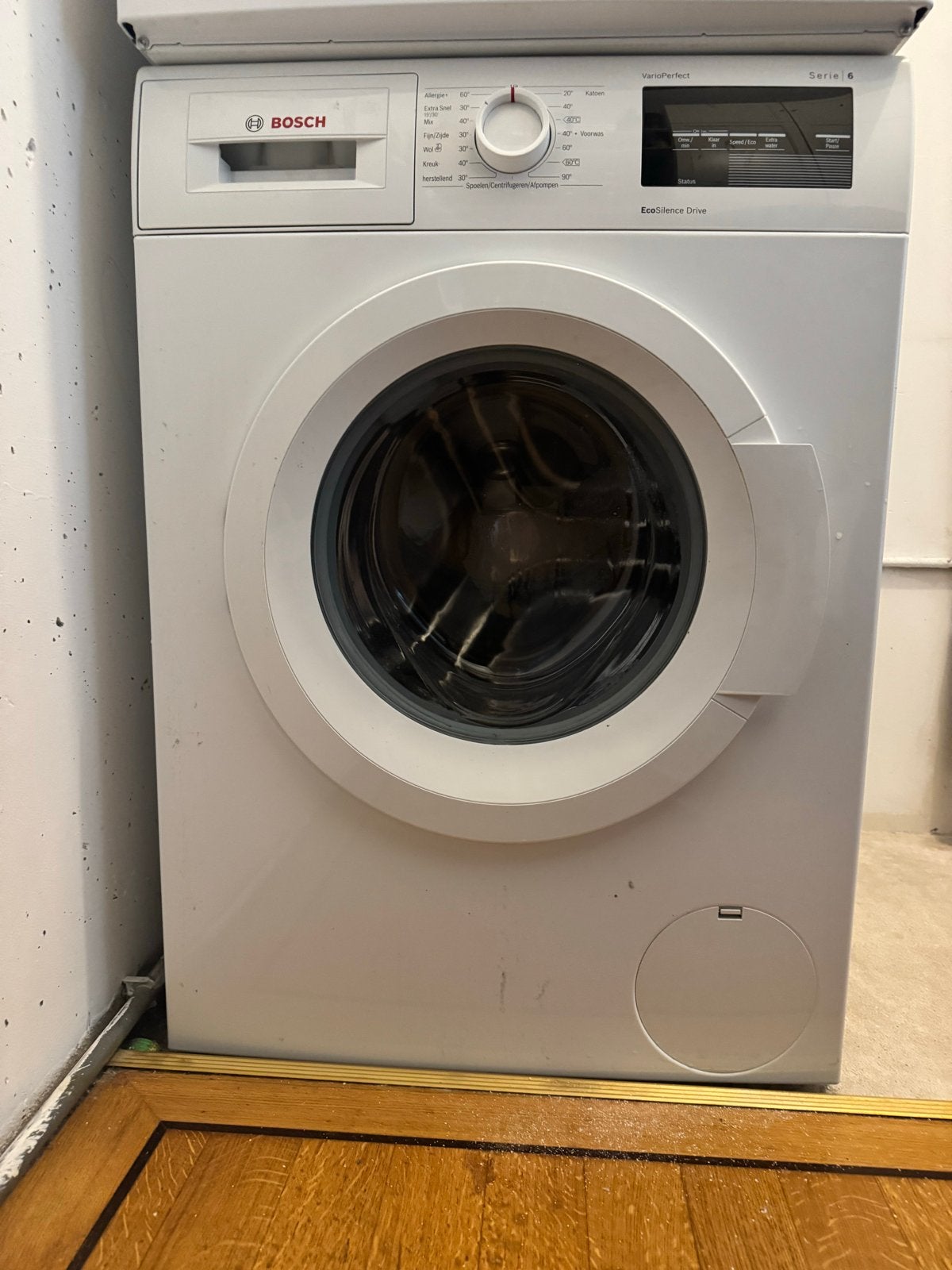 Bosch Serie 6 Wasmachine en Droger Set, 8 tot 10 kg, Ophalen, Zo goed als nieuw, 85 tot 90 cm