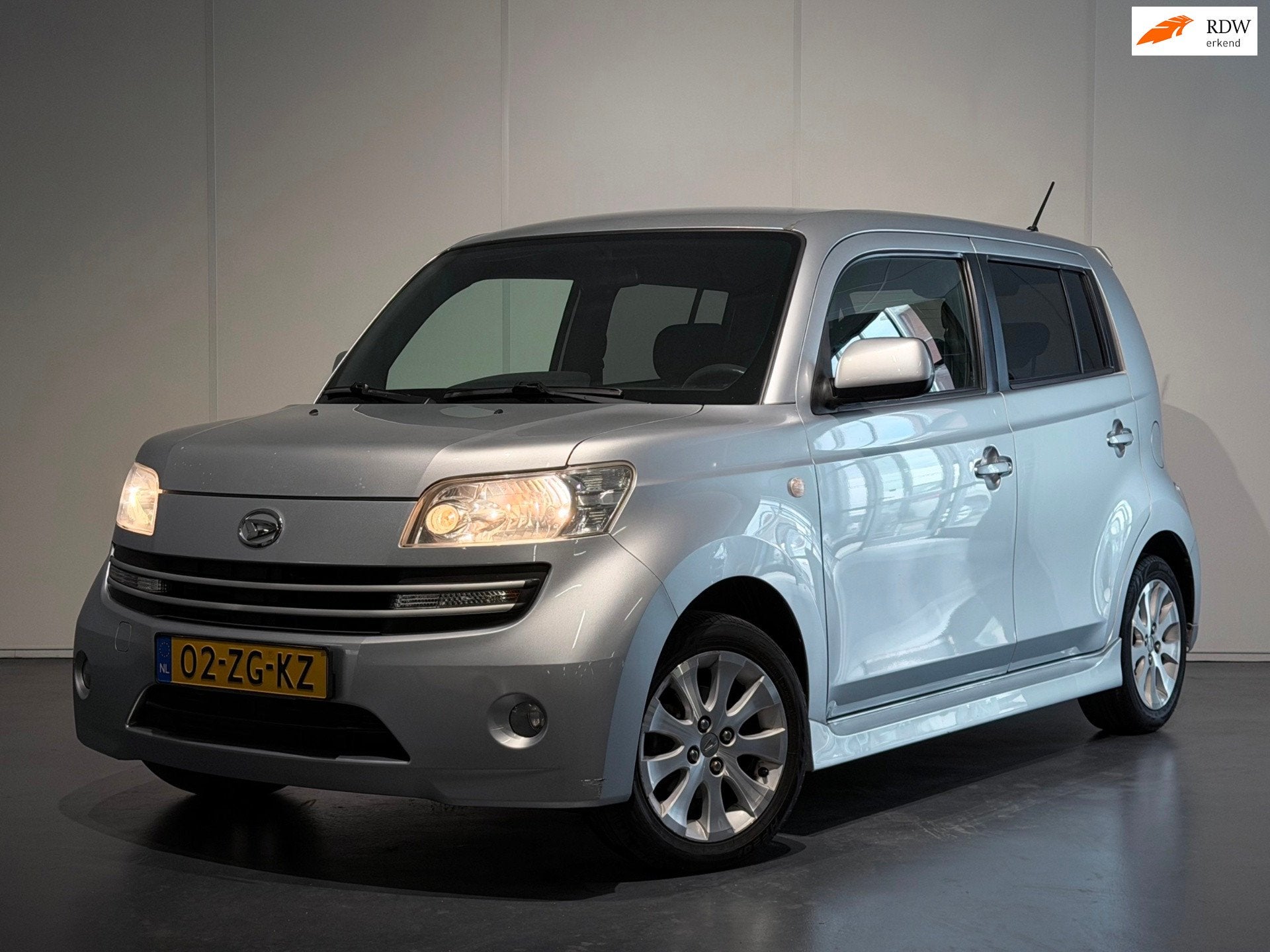 Daihatsu Materia 1.5 Soul /Airco/Elek.Pakket/LMV/Stuurbekr., Auto's, Daihatsu, Voorwielaandrijving, Stof, Metallic lak, Handgeschakeld