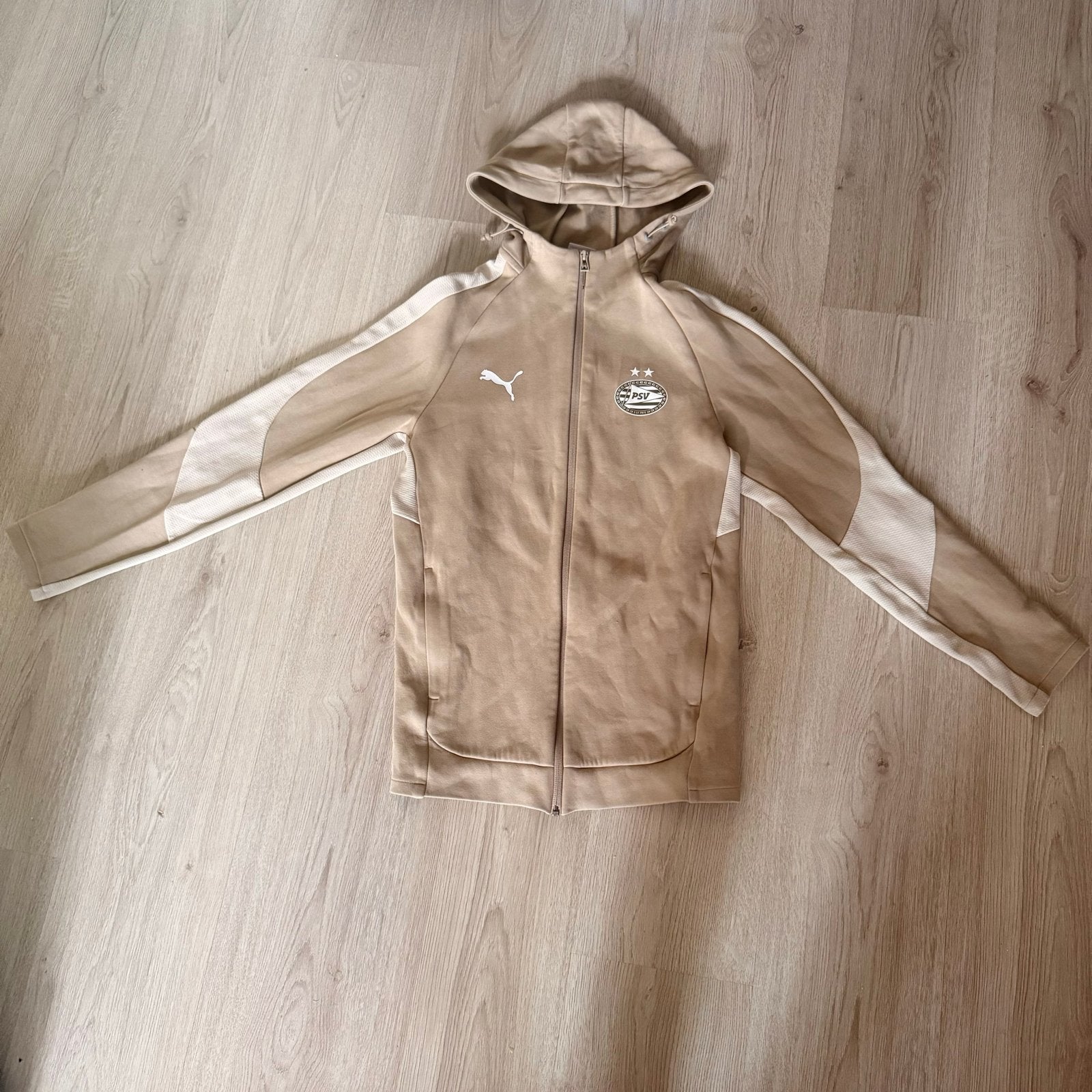 Puma PSV trainingsjack met capuchon - Beige, Ophalen, Beige, Voetbal, Gedragen