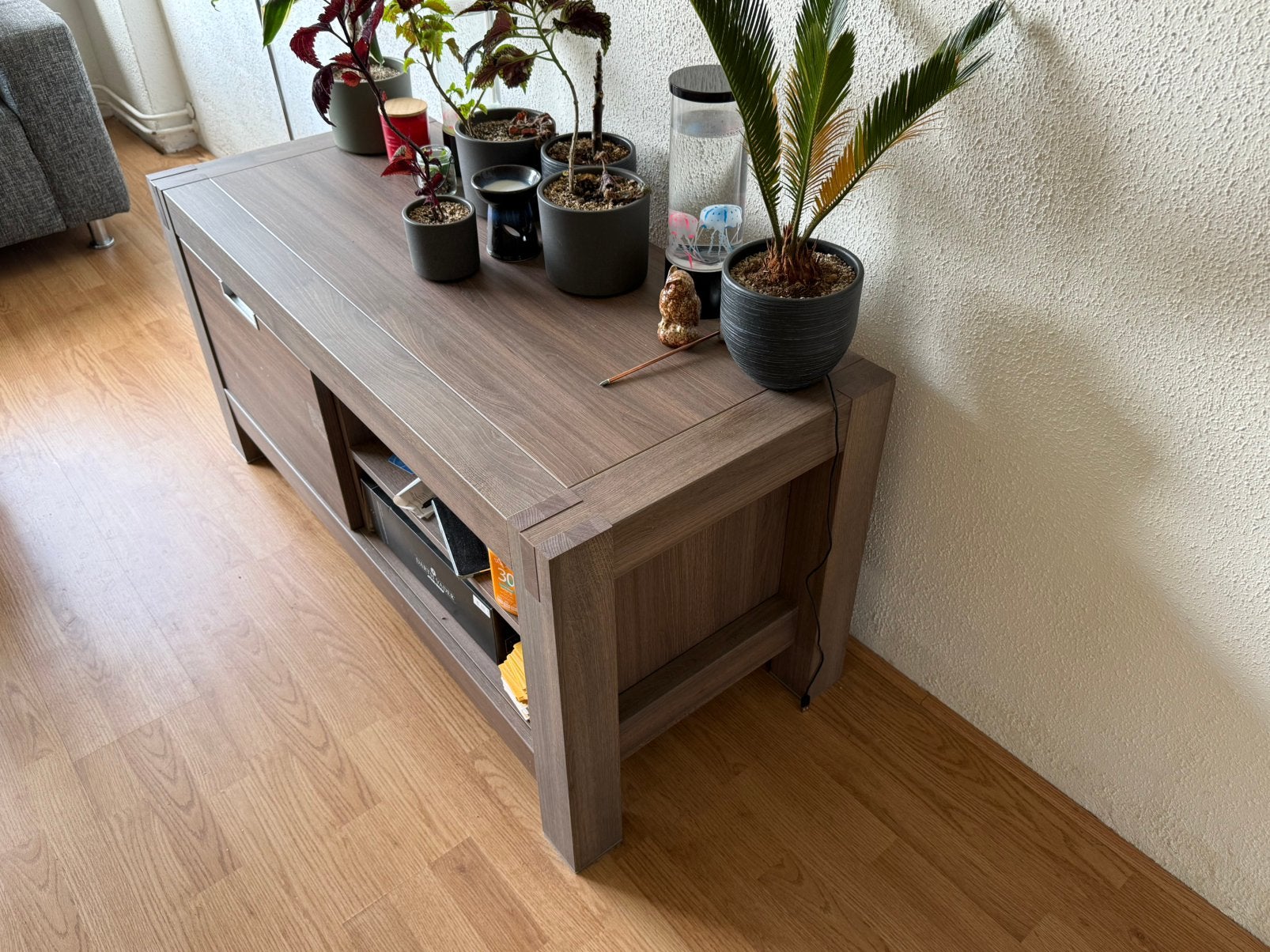 Dressoir, Huis en Inrichting, Kasten | Dressoirs, Ophalen, 100 tot 150 cm, Overige houtsoorten, 50 tot 75 cm