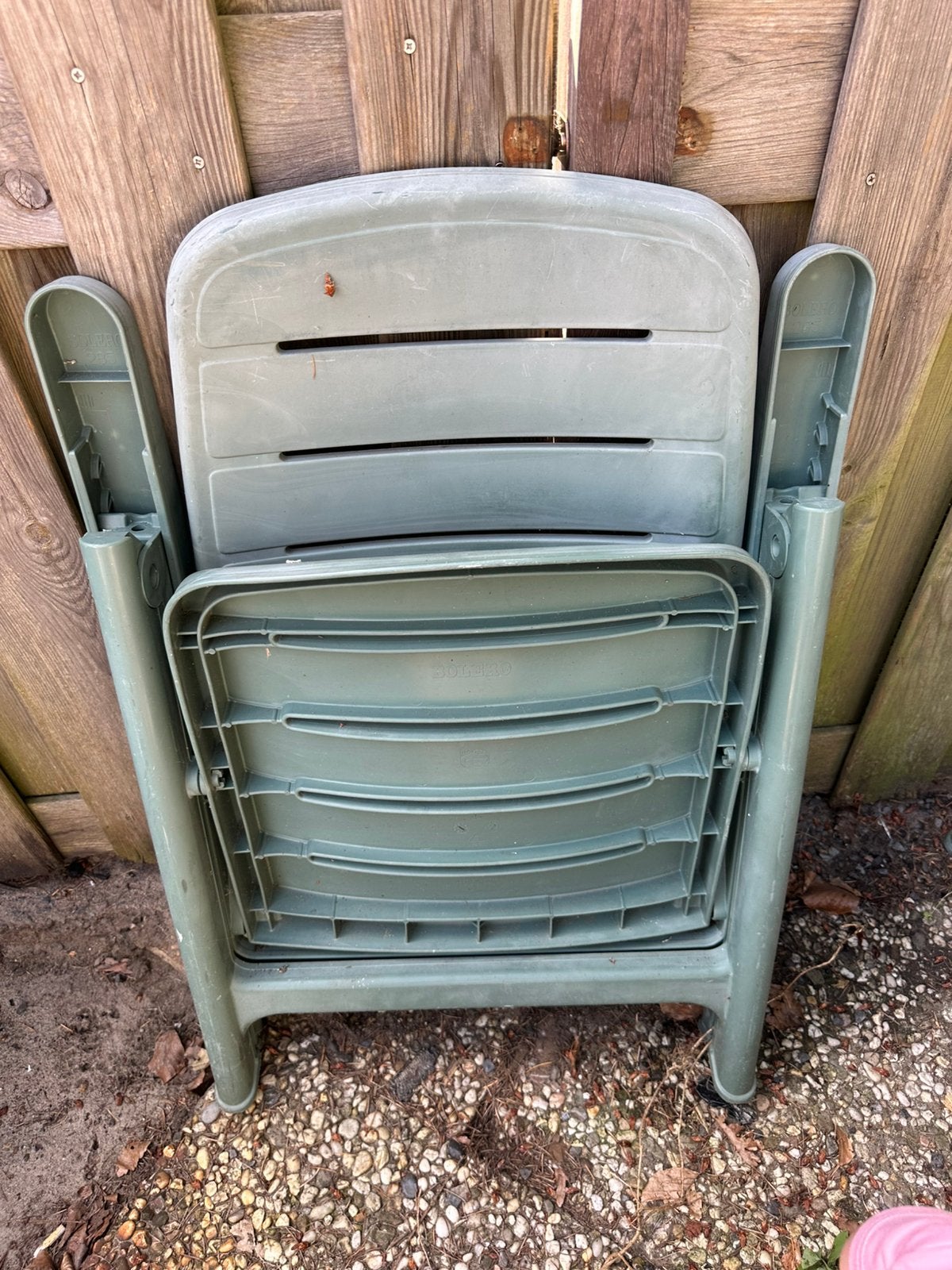 Gratis tuinstoelen + krukjes, Ophalen, Zo goed als nieuw, Kunststof