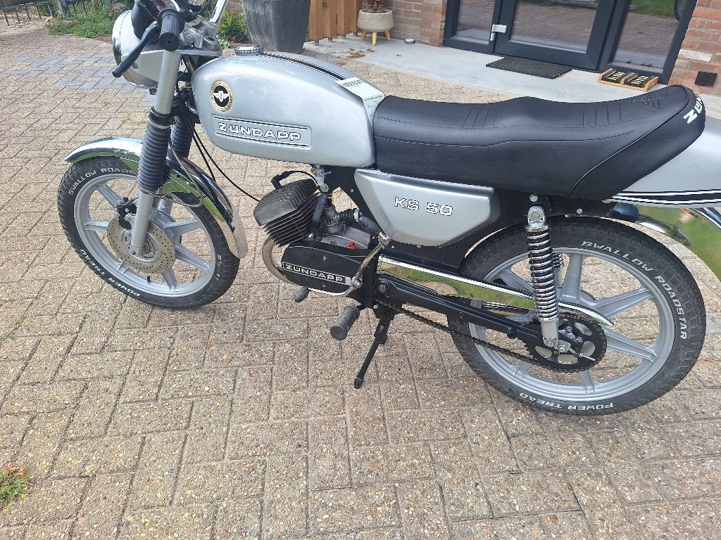 Zundapp KS50 4gang zilver/grijs, Fietsen en Brommers, Brommers | Zundapp, Ophalen, Gebruikt, Maximaal 45 km/u, KS50