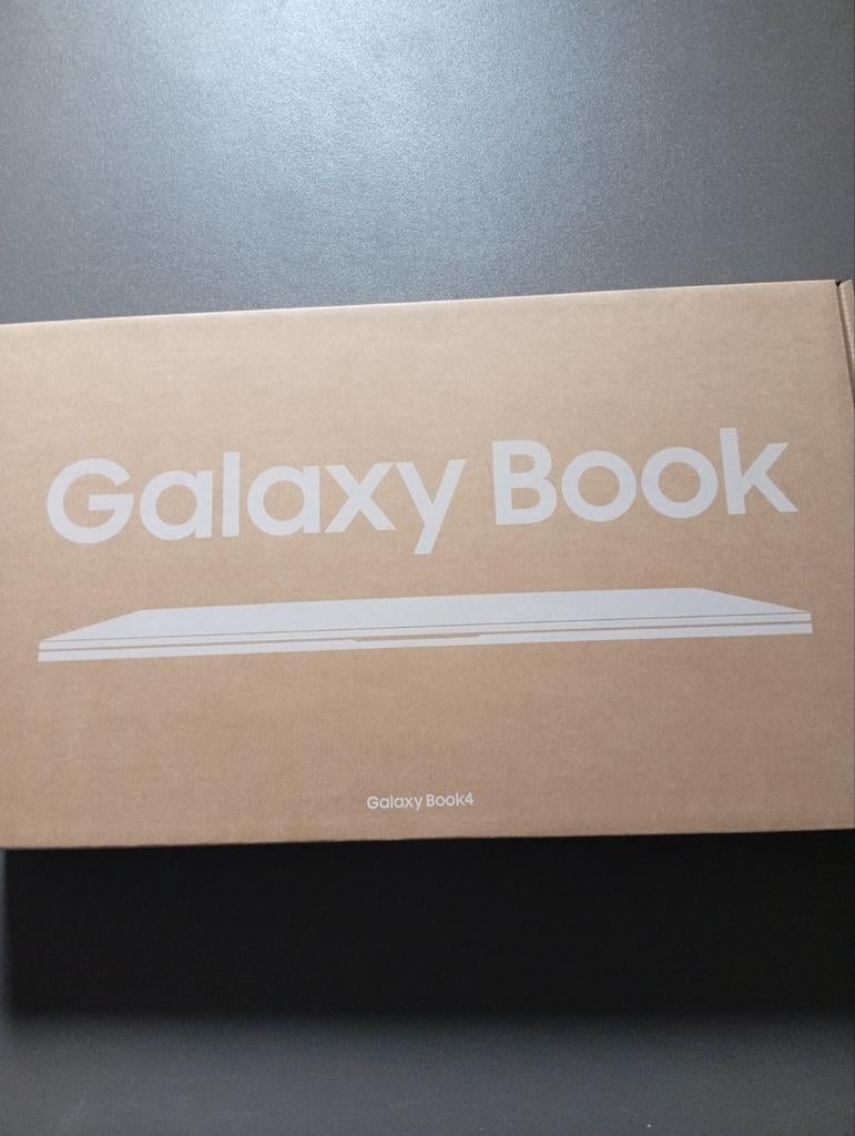 Samsung Galaxy Book 4 Laptop nieuw in doos, Computers en Software, Windows Laptops, 256 GB, Met videokaart, 8 GB, Nieuw