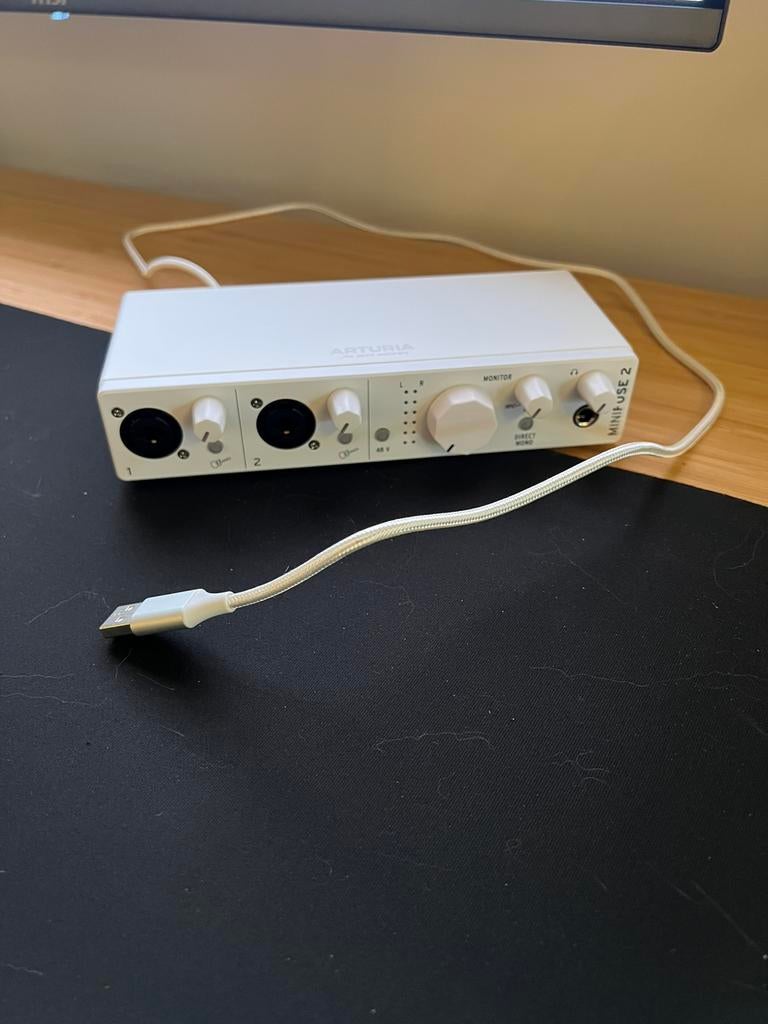 Arturia Minifuse 2 zgan incl 5 jaar garantie, Ophalen, Zo goed als nieuw