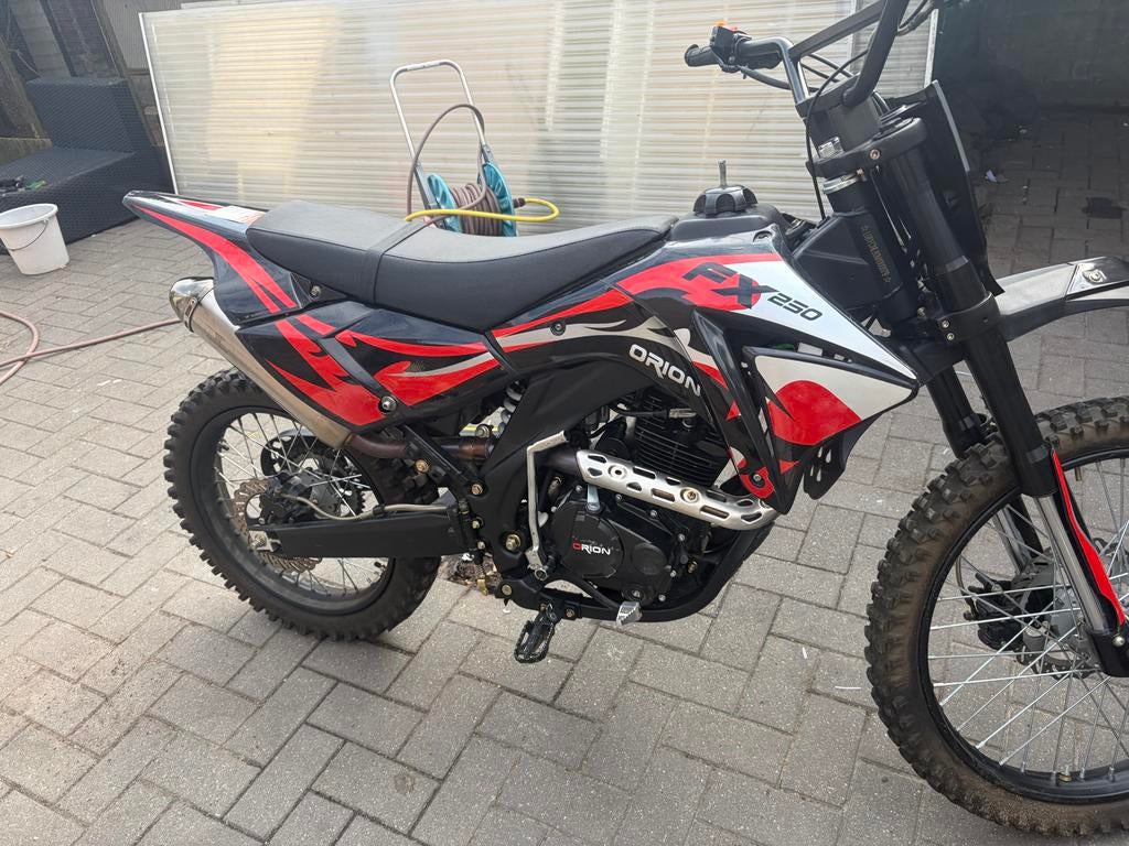 FX 250 Orion crossmotor 250cc 4t 8 maanden oud met papieren, Ophalen, Zo goed als nieuw, Overige merken