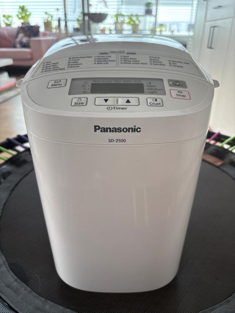 Panasonic SD-2500 Broodbakmachine - Zo goed als nieuw, Witgoed en Apparatuur, Met timer, Meer dan 10 programma's, 800 tot 1200 gram deeg