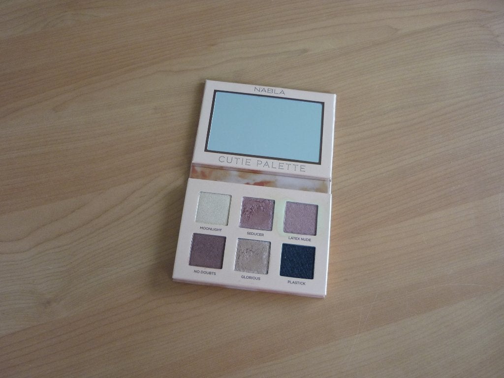 Nabla Cutie palette Nude oogschaduw palette, Ophalen of Verzenden, Zo goed als nieuw, Overige kleuren, Ogen