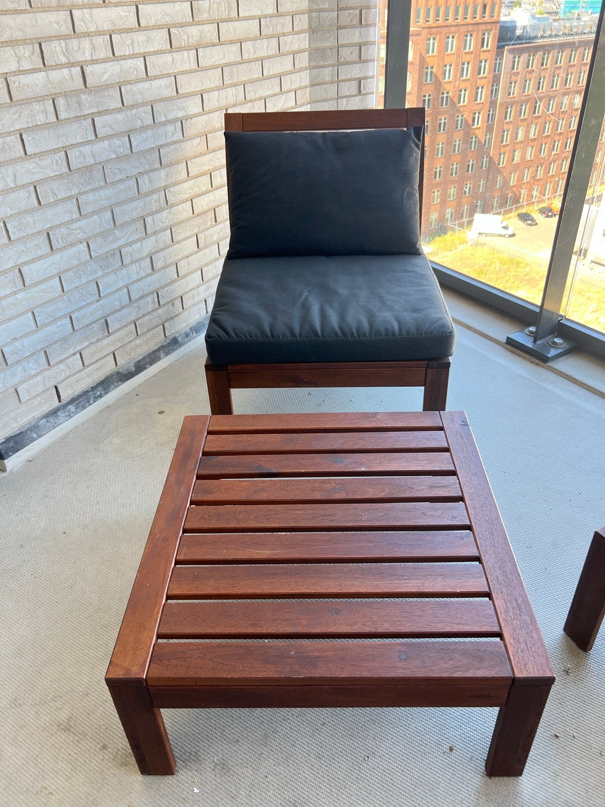IKEA ÄPPLARÖ modulaire tuinset - 3 bankjes + tafel + kussens, Ophalen, Gebruikt, 3 zitplaatsen, Loungeset