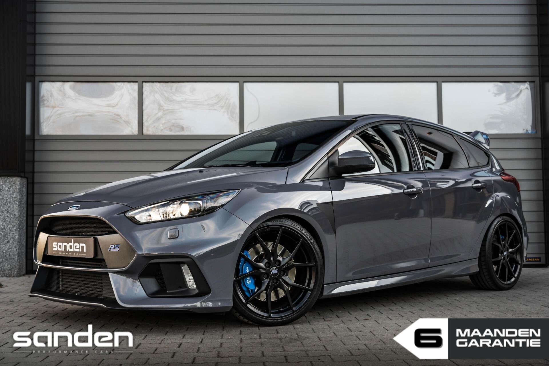 Ford Focus 2.3 RS|StealthGrey|Recaro|CarPlay|Cam|Sony|KW set, Auto's, Dealer onderhouden, 4 cilinders, 2300 cc, Bedrijf