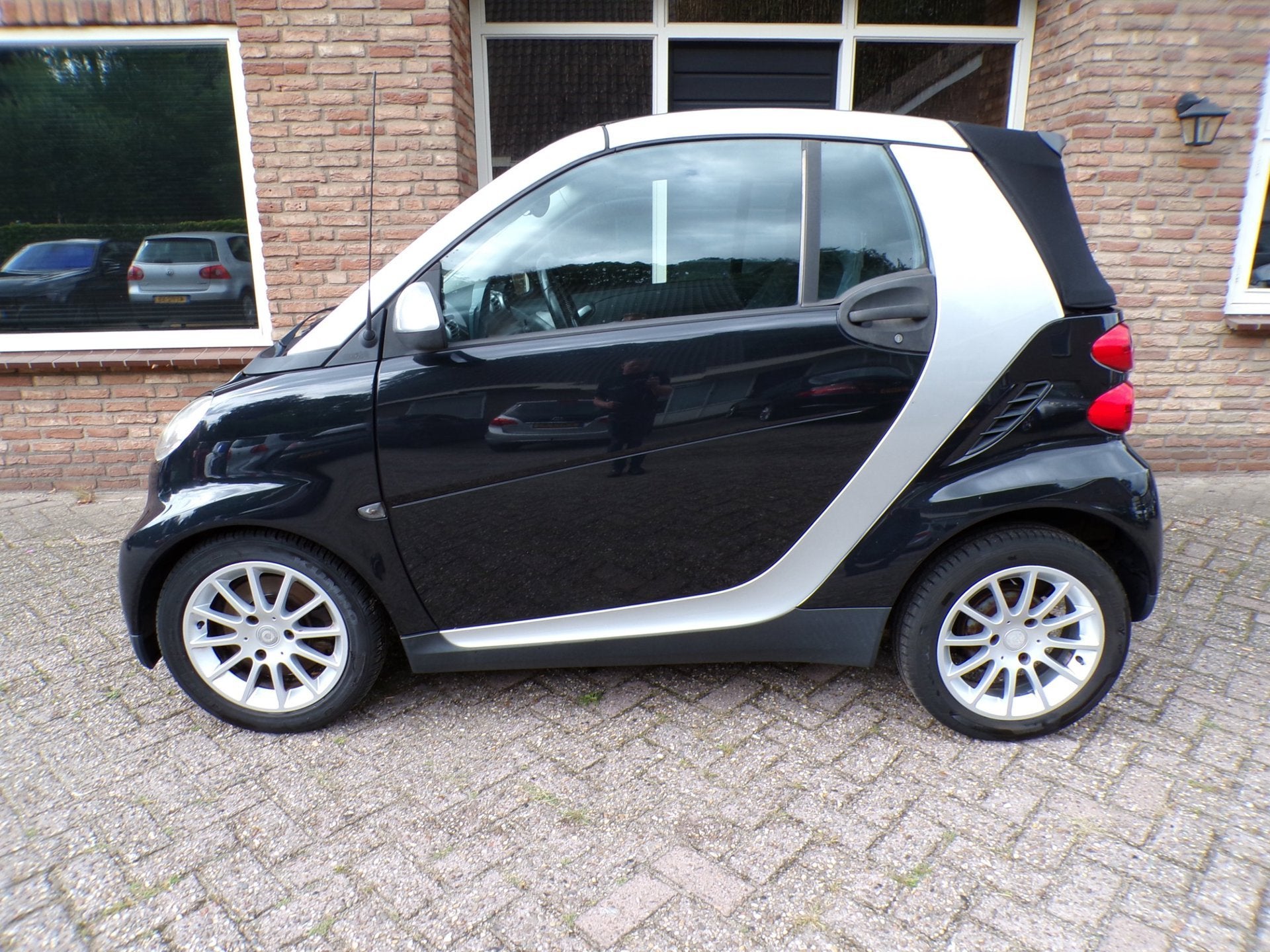 Smart Fortwo cabrio 1.0 Pure Automaat / Airco, Auto's, Automaat, Gebruikt, Zwart, Zwart