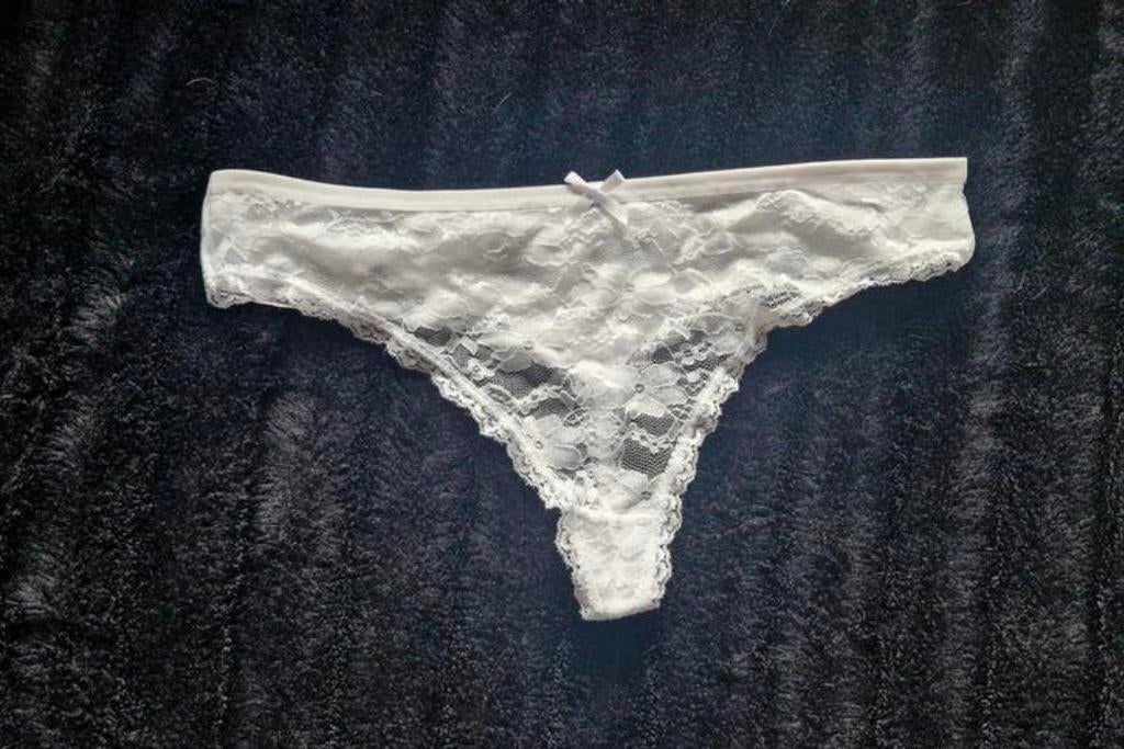 String maat S/M, Kleding | Dames, Ondergoed en Lingerie, Hunkemöller, Verzenden, Wit, String