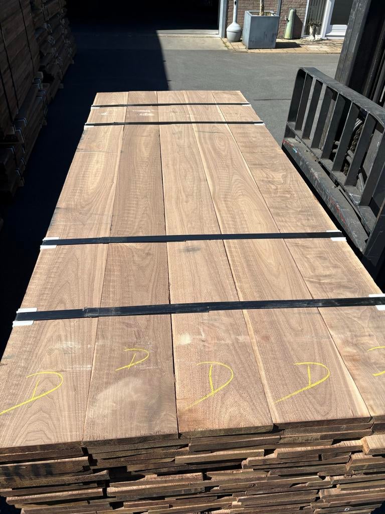 Noten Houten planken - Diverse afmetingen, Doe-het-zelf en Verbouw, Hout en Planken, Ophalen, Gebruikt, 25 tot 50 mm, 250 tot 300 cm