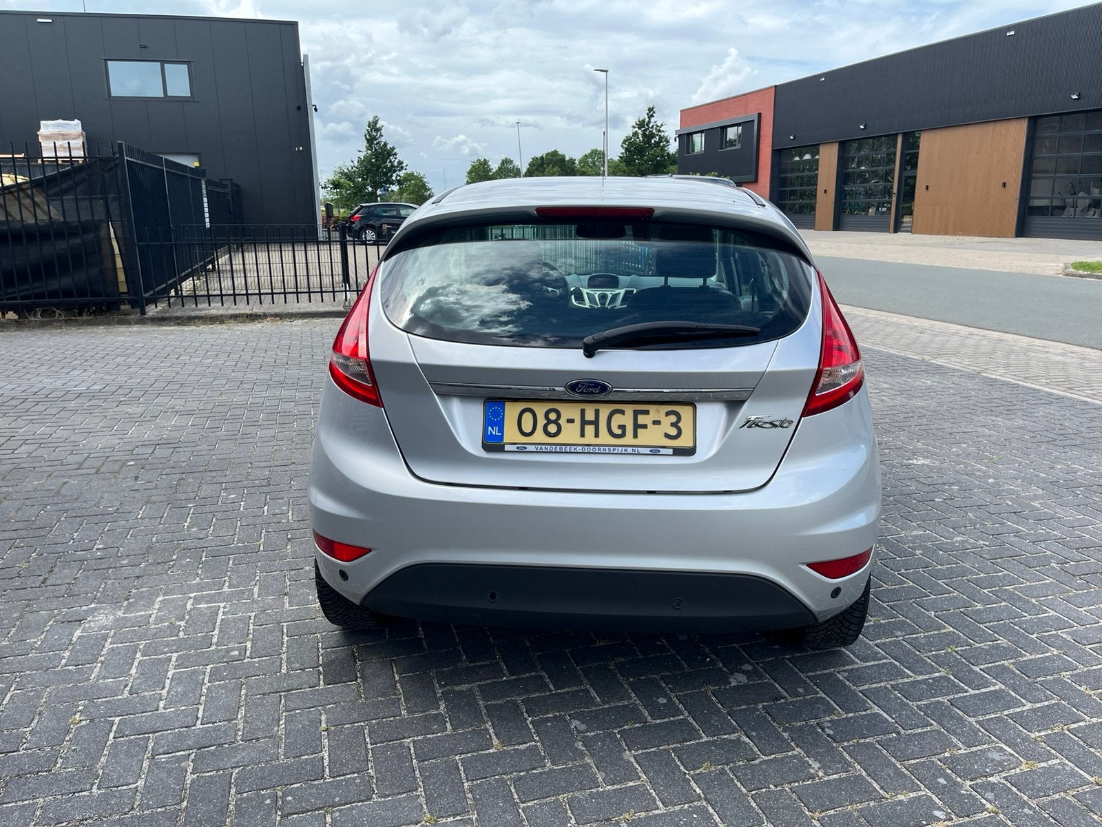 Ford Fiësta 1.25 60KW 3DR 2008 Grijs, Voorwielaandrijving, 600 kg, Origineel Nederlands, Handgeschakeld