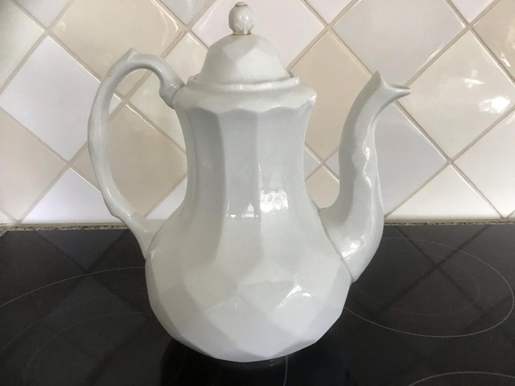 Antieke theepot, Ophalen of Verzenden, Zo goed als nieuw, Overige stijlen, Overige typen