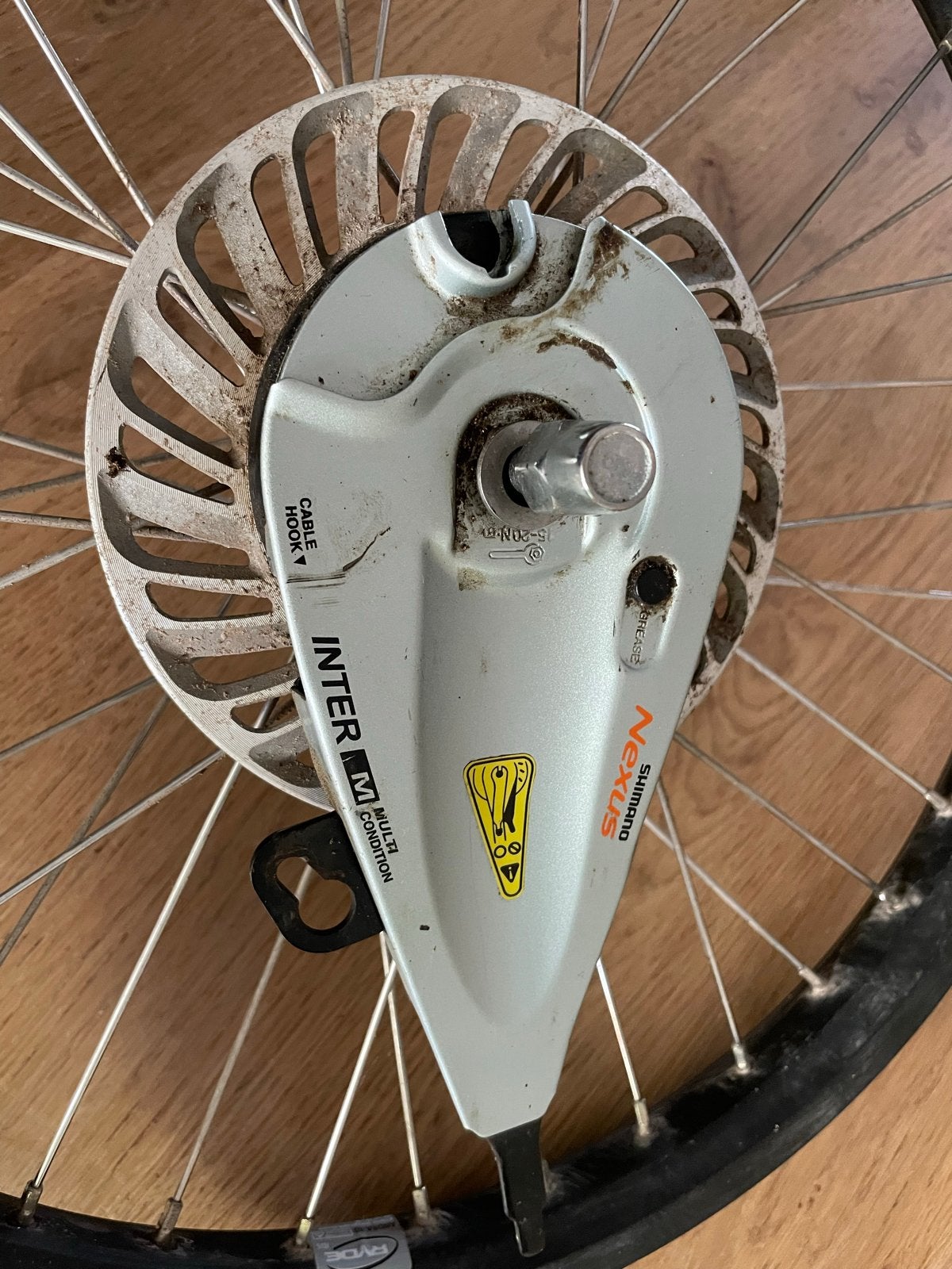 Voorwiel Urban Arrow met Shimano Nexus rollerbrake, Gebruikt, Bakfiets, Aluminium, Ophalen