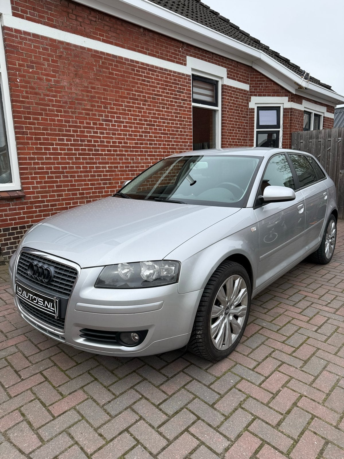 Audi A3 1.8 Tfsi Sportback 118KW 2007 Grijs, Voorwielaandrijving, Zwart, 4 cilinders, 160 pk