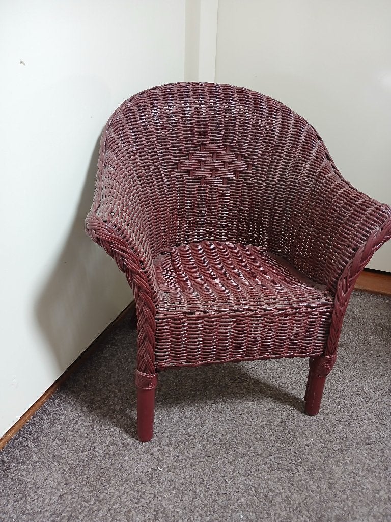rotan kinderstoeltje, Kinderen en Baby's, Kinderkamer | Tafels en Stoelen, Ophalen, Zo goed als nieuw, Stoel(en)