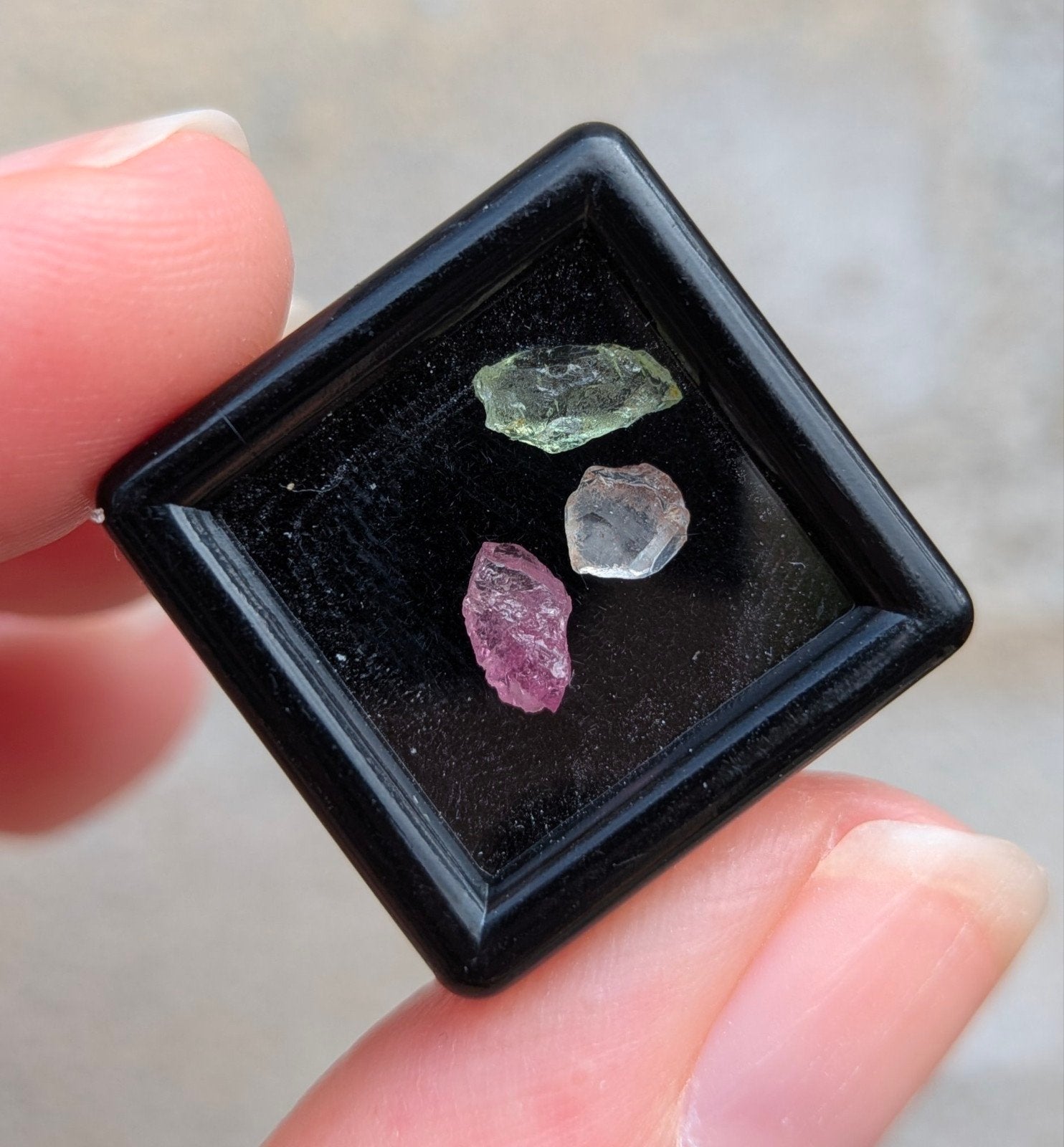 Setje Toermalijn in doosje, Ophalen of Verzenden, Mineraal